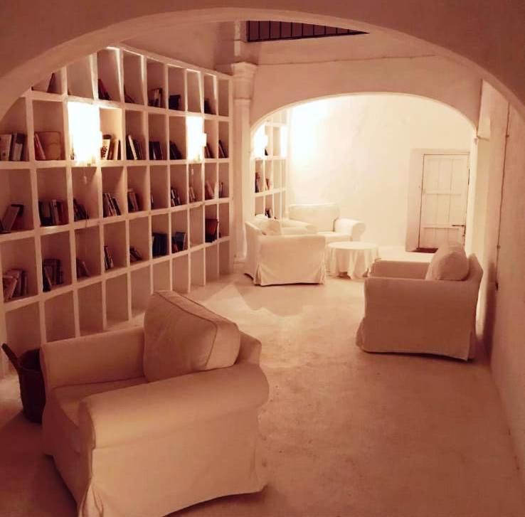 Hospederia Convento De La Parra, 06176 (Adults Only) Hotell La Parra  Exteriör bild