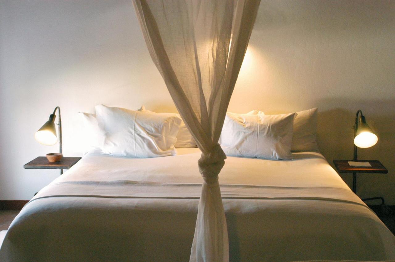 Hospederia Convento De La Parra, 06176 (Adults Only) Hotell La Parra  Rum bild